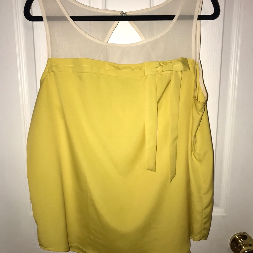 Lauren Conrad Yellow Sleeveless Blouse